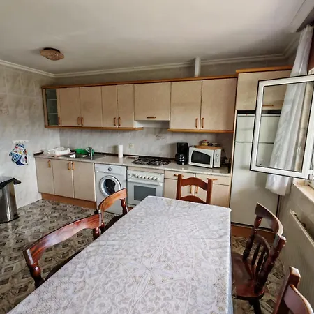 Con Jardin Apartment *